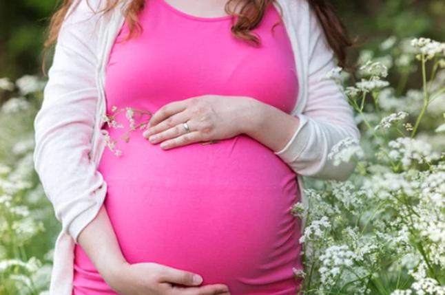 常见的胎儿亲子检测的方法?孕期亲子鉴定简单的方式是什么？ 